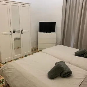 2 Bedroom In The Centre Of Valletta
